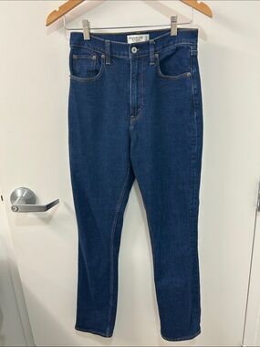 Abercrombie and Fitch Curve Love The Slim Straight Ultra High Rise Dark Jeans